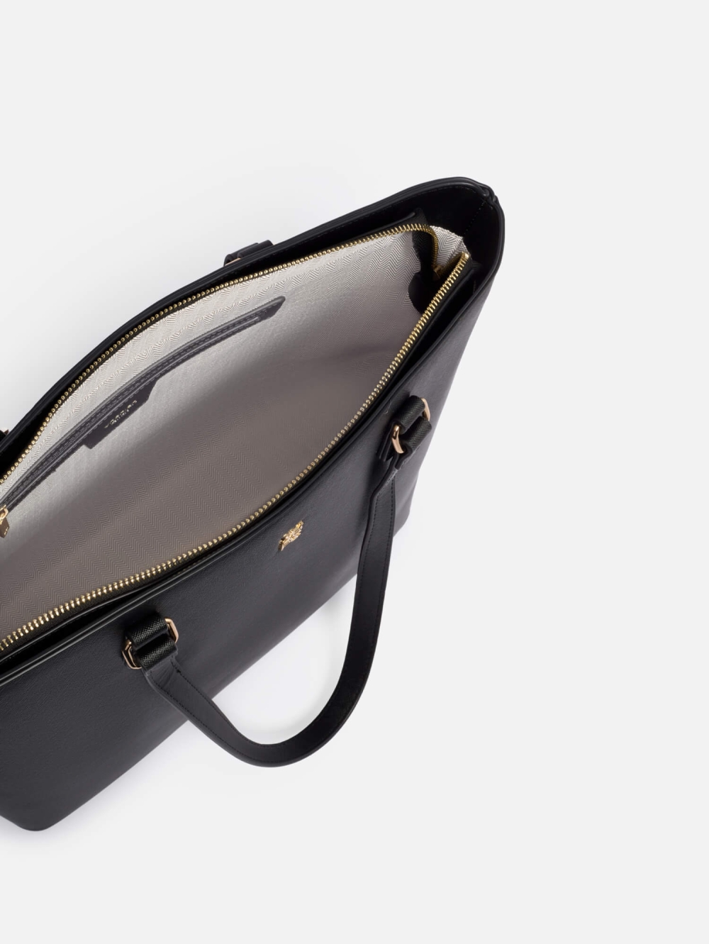 Tote Ayla