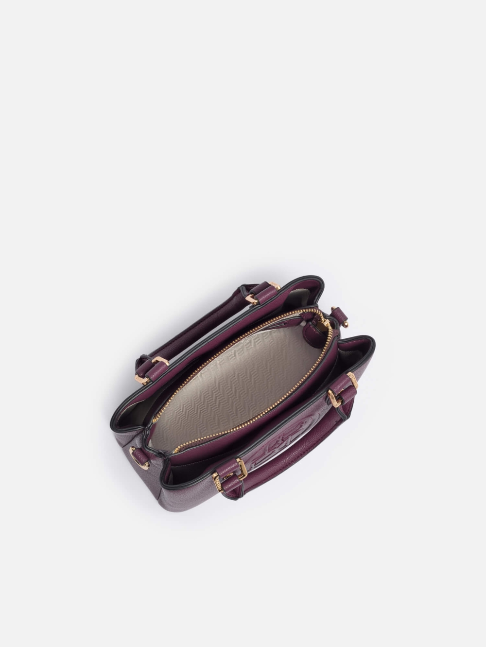 Satchel Amina
