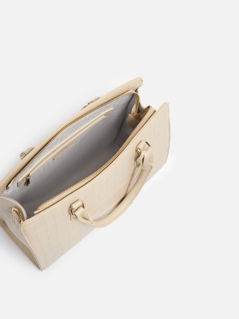 Satchel Mila