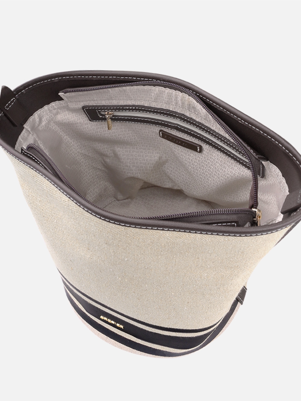 Bucket Armanida