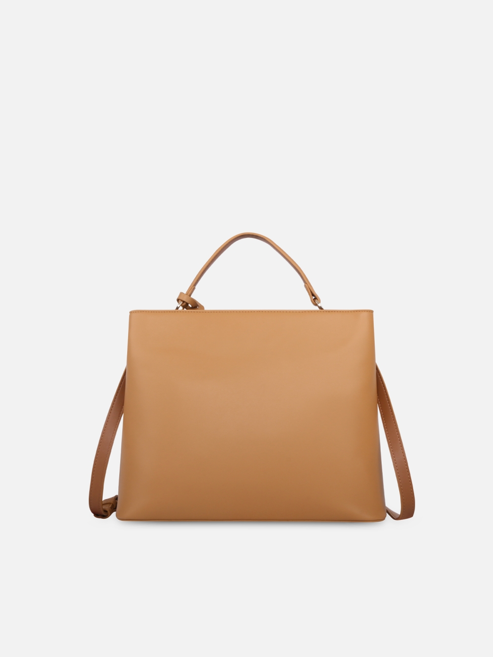 Satchel Aracia