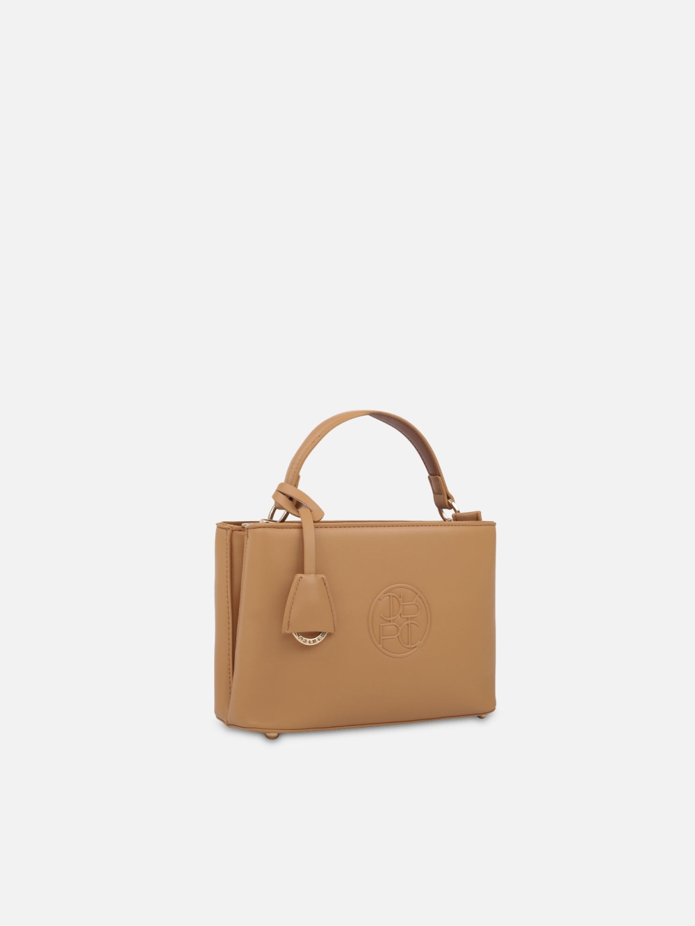 Satchel Aracia
