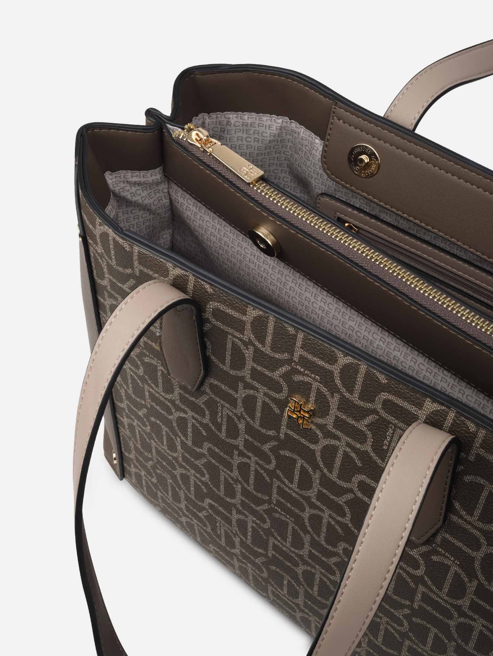 Satchel Prisina