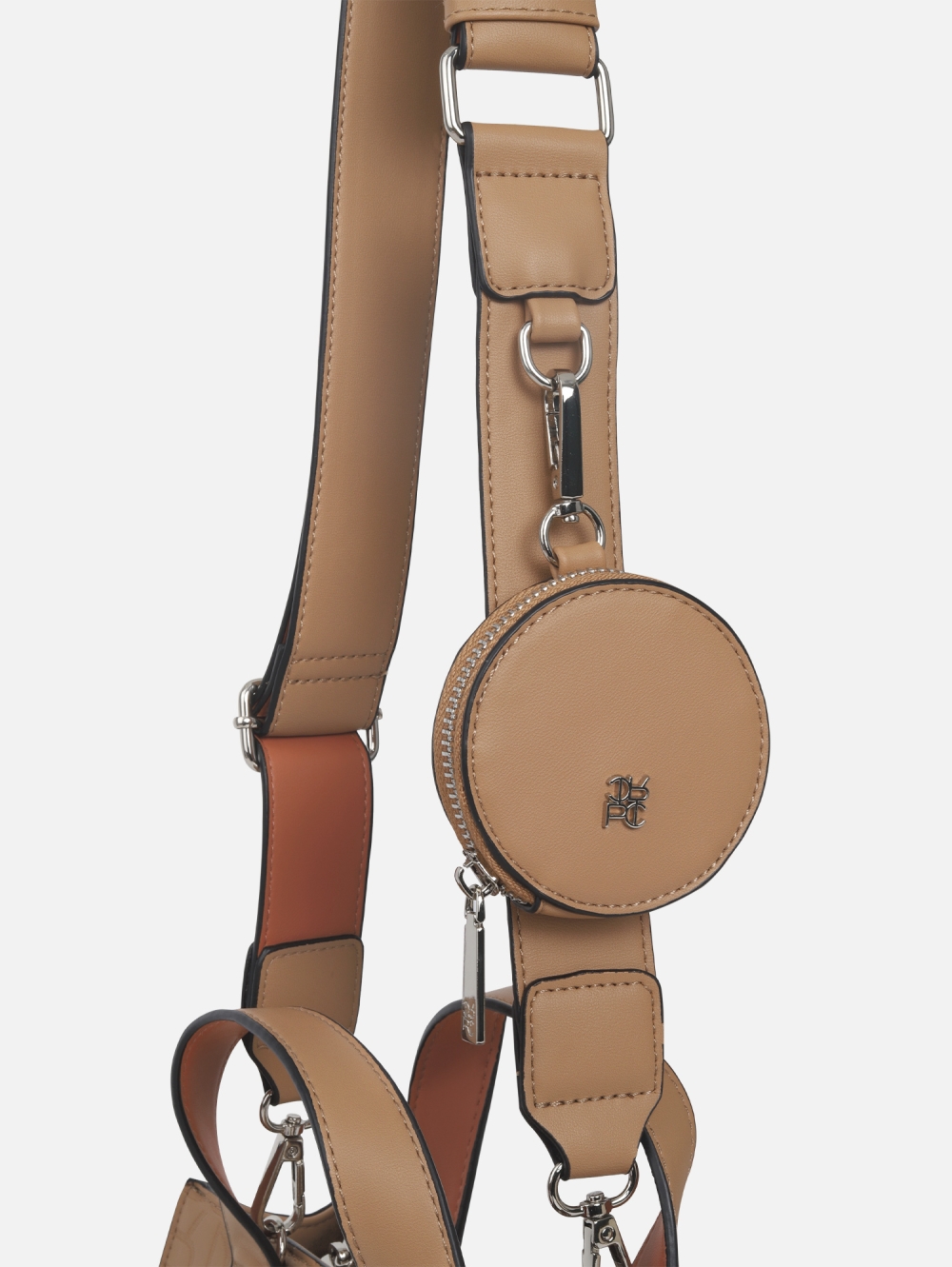 Satchel Ilsa