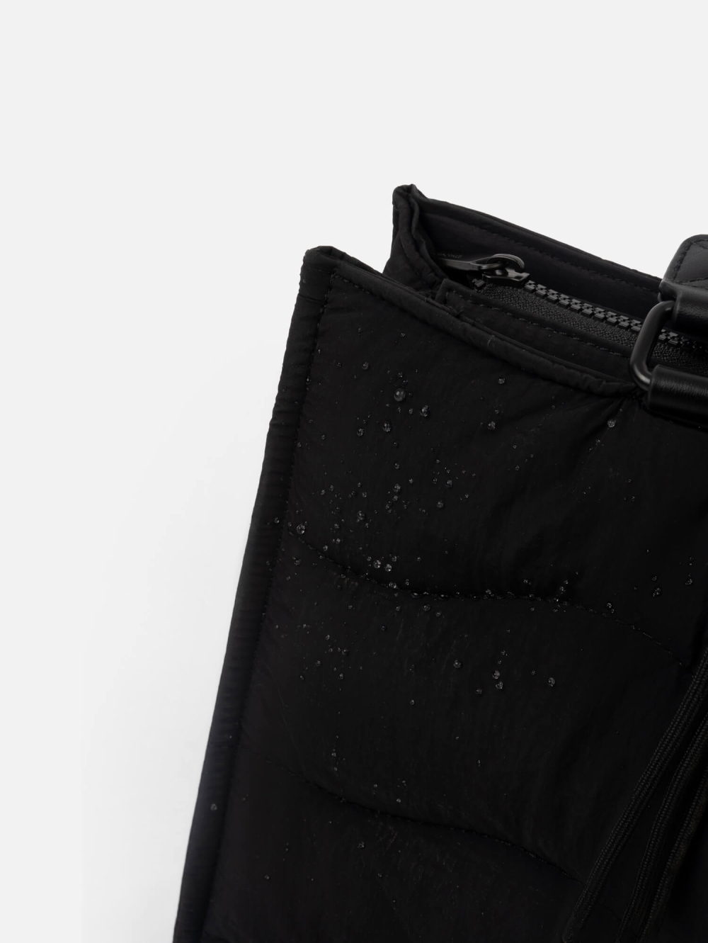 Tote Moon