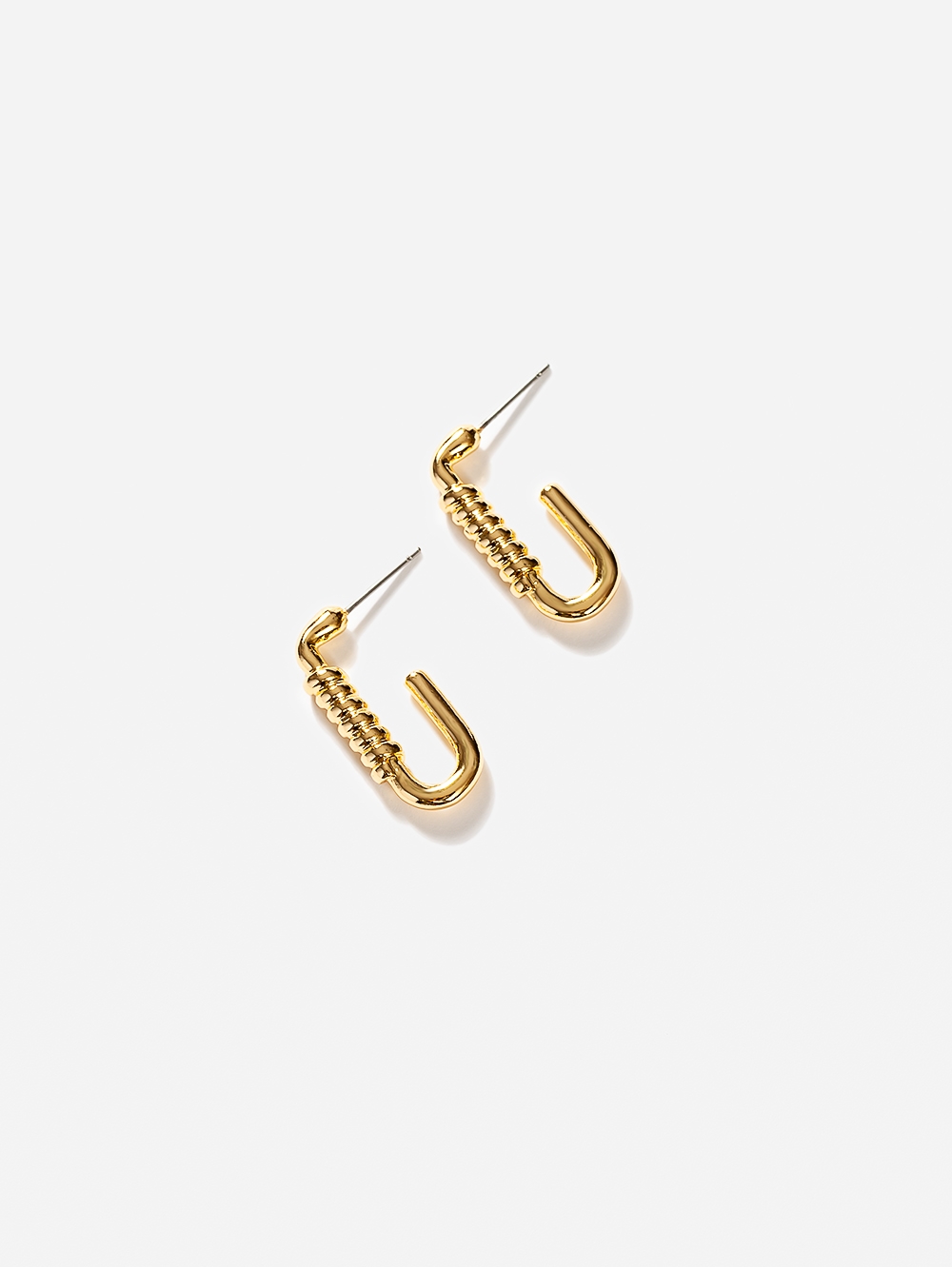 Aretes Tori